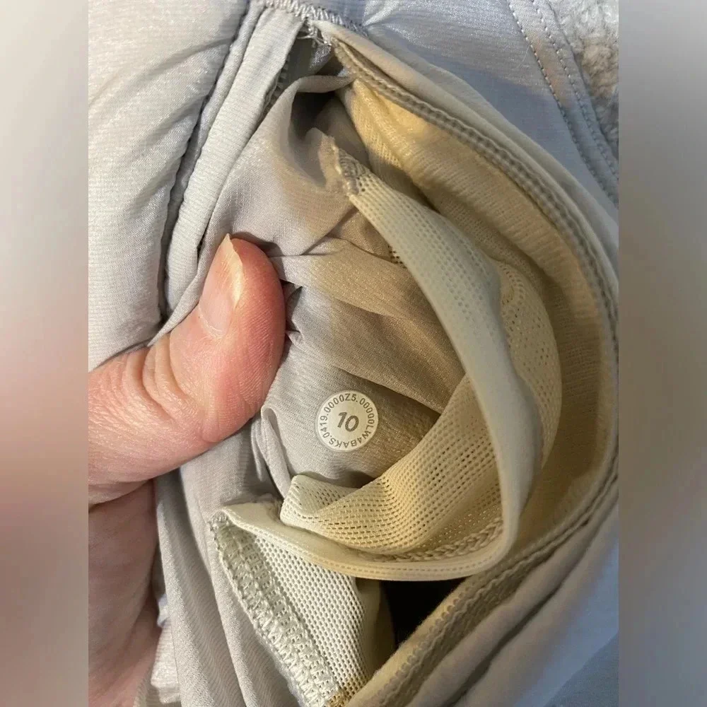 Lululemon Go Cozy Jacket in Heathered Ceramic - Size 10 - Picture 11 of 14
